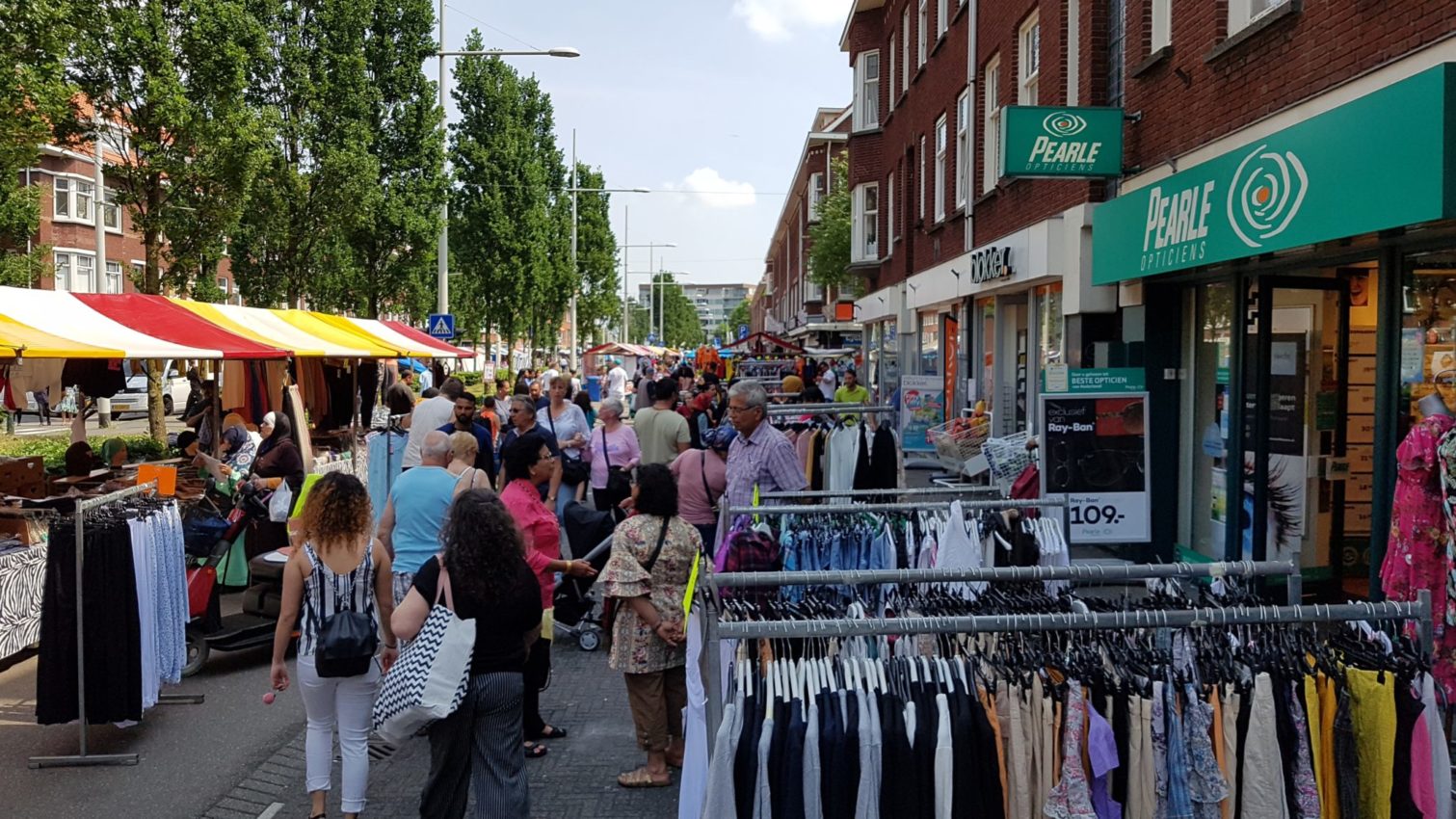 Braderie Apeldoornselaan / Dierenselaan